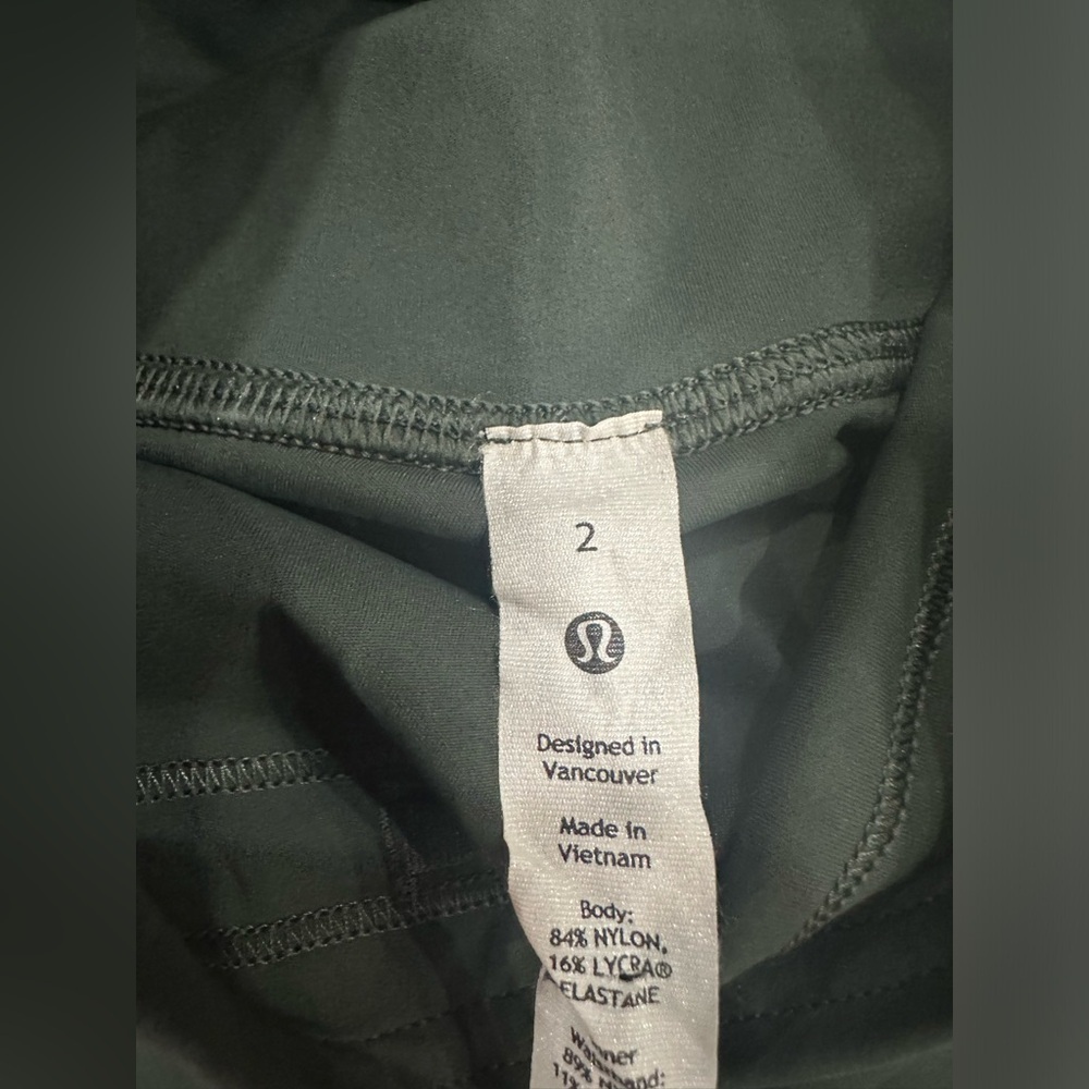 Lululemon Base Pace High-Rise Reflective Short Biker Size 2 Smoked Spruce Green - Picture 5 of 8